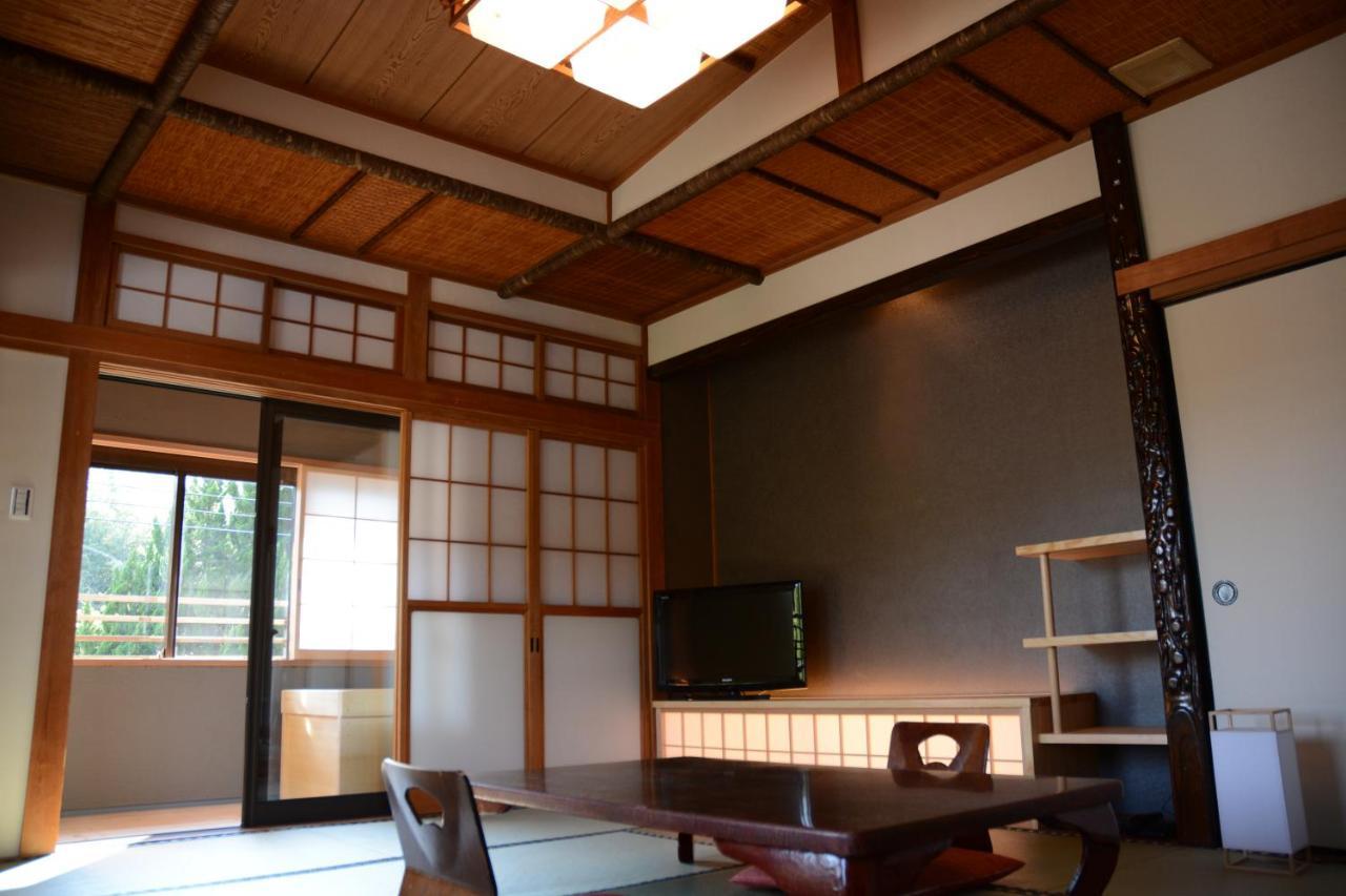 Nanaougi Hotel Atsugi Buitenkant foto